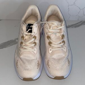 Avia Women's Athletic Shoes Cream Gold Lace Up‎ Sneakers Comfort New
